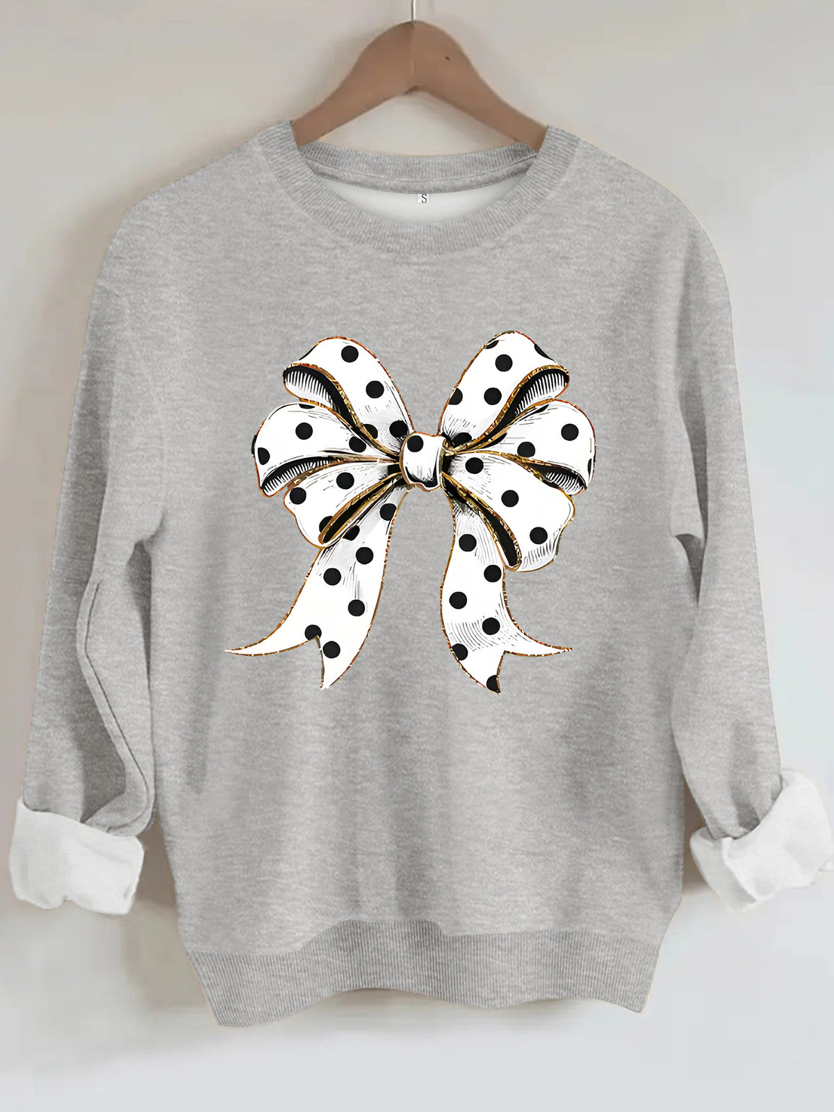 Round neck polka dot butterfly print hoodie