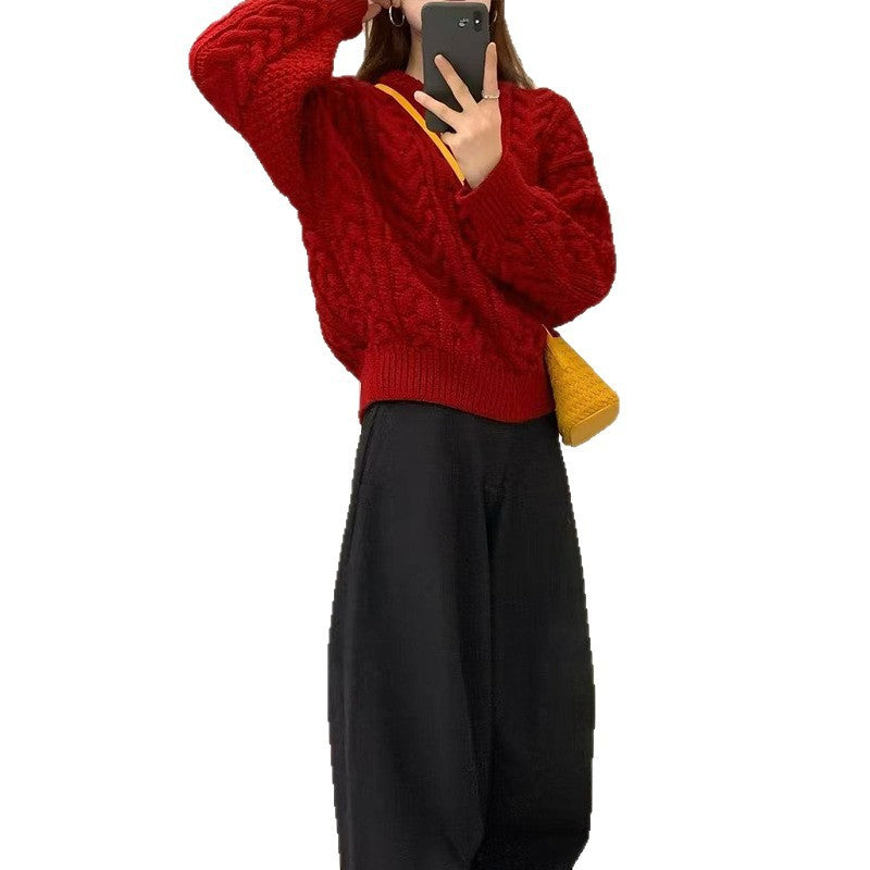 Long sleeved pullover sweater